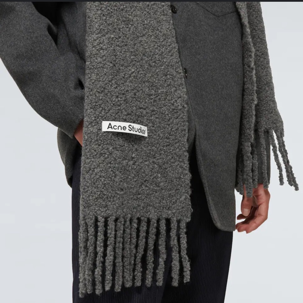 Acne studios alpaca blend boucle scarf